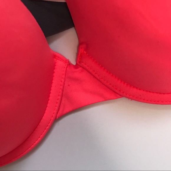 SOLD PINK VS Wear Everywhere Push-Up coral bra - Picture 2 of 8